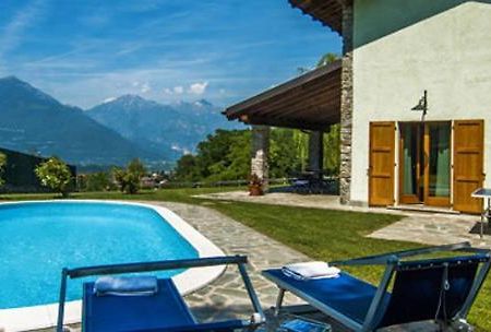 Villa Betulla Con Piscina Privata Sul Lago Di Como Colico Eksteriør billede