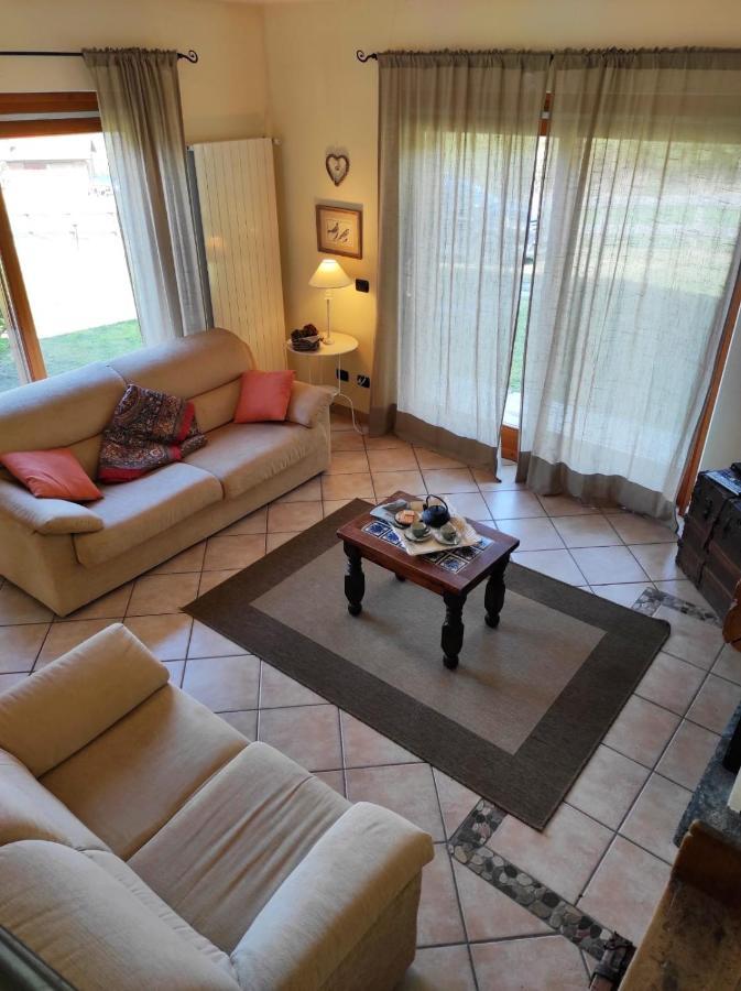 Villa Betulla Con Piscina Privata Sul Lago Di Como Colico Eksteriør billede